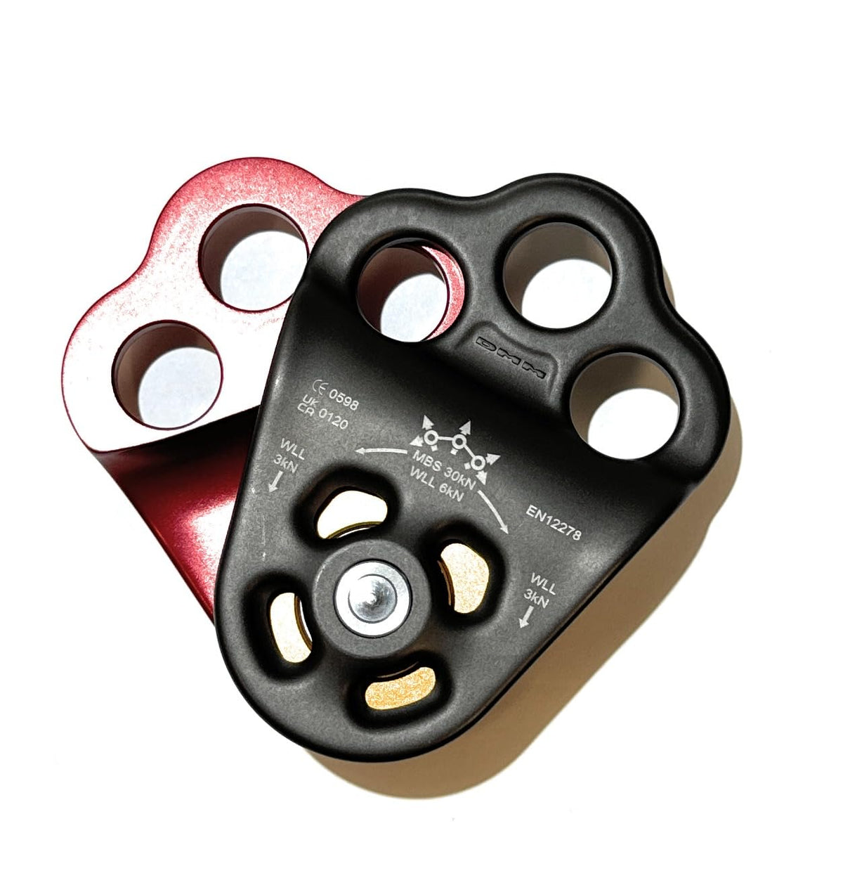 DMM Triple Attachment Pulley 2 RED PUL700RD