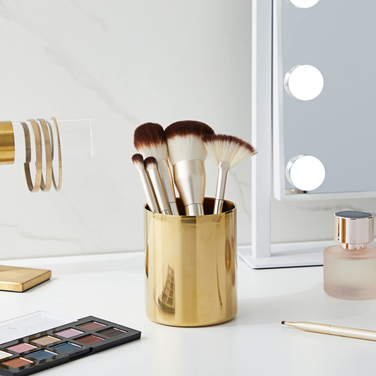 Juvale Desk Organizer Pen & Pencil Holder - 3.2 x 3.9 in, Gold Stainless Steel - Desk Supply Organizer with Gold Pen Cup, Makeup Brush Cup & Vanity Brush Holder